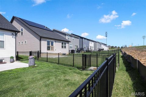 Tiny photo for 553 Wheatfield Circle, Wentzville, MO 63385 (MLS # 26021462)