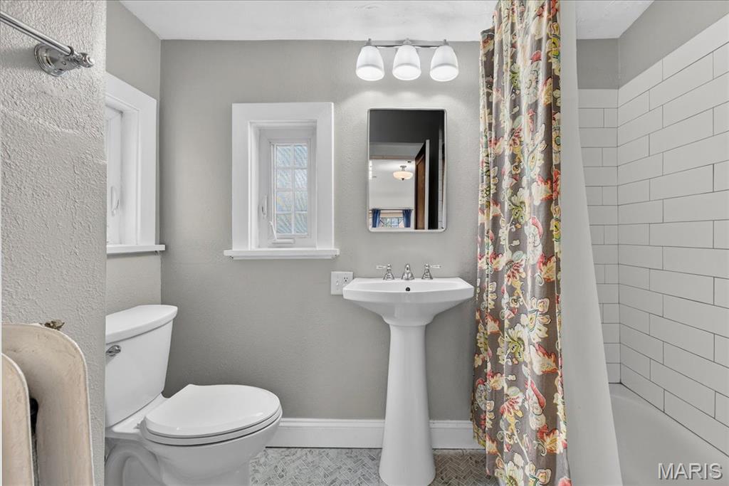 Alta Dena - Residential