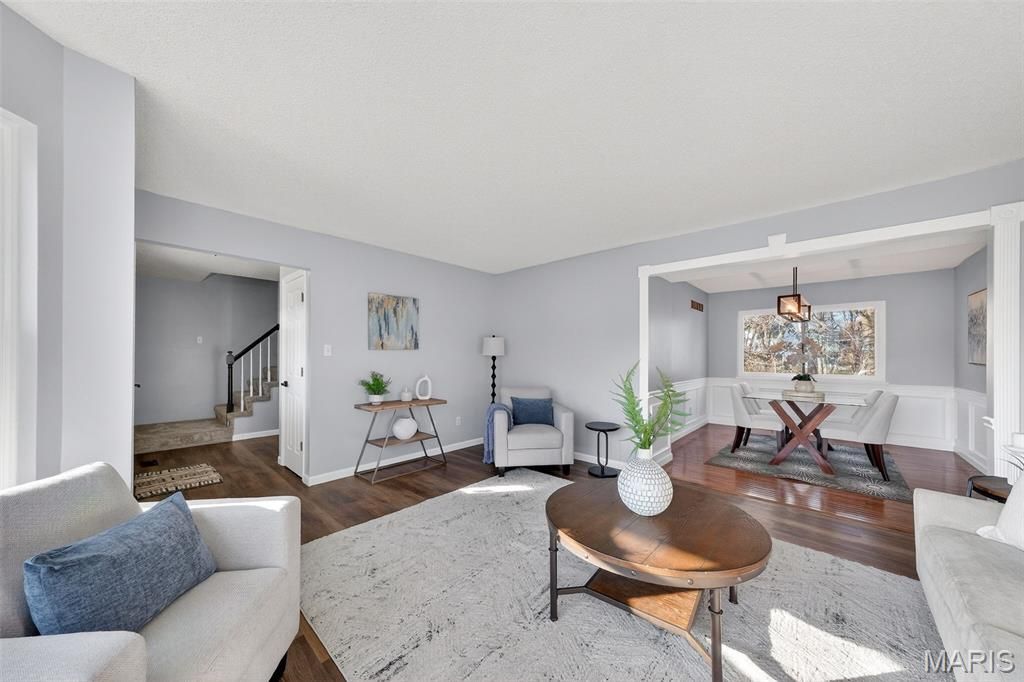 Photo of 1135 Carrington Drive, St Peters, MO 63376 (MLS # 26012515)