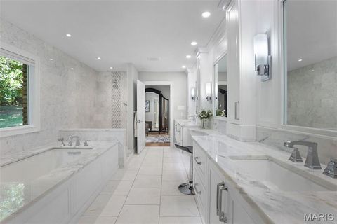 Tiny photo for 241 S Graeser Road, Creve Coeur, MO 63141 (MLS # 25063666)