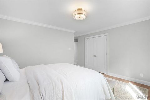 Tiny photo for 241 S Graeser Road, Creve Coeur, MO 63141 (MLS # 25063666)