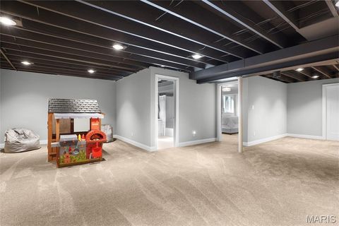 Tiny photo for 241 S Graeser Road, Creve Coeur, MO 63141 (MLS # 25063666)