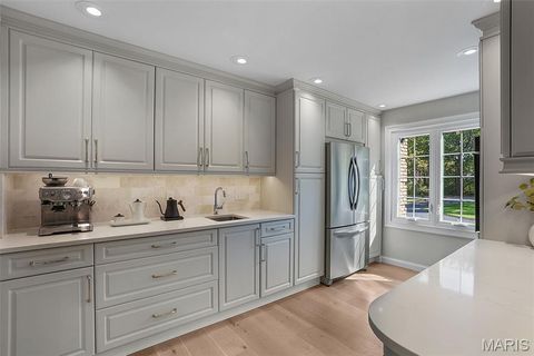Tiny photo for 241 S Graeser Road, Creve Coeur, MO 63141 (MLS # 25063666)