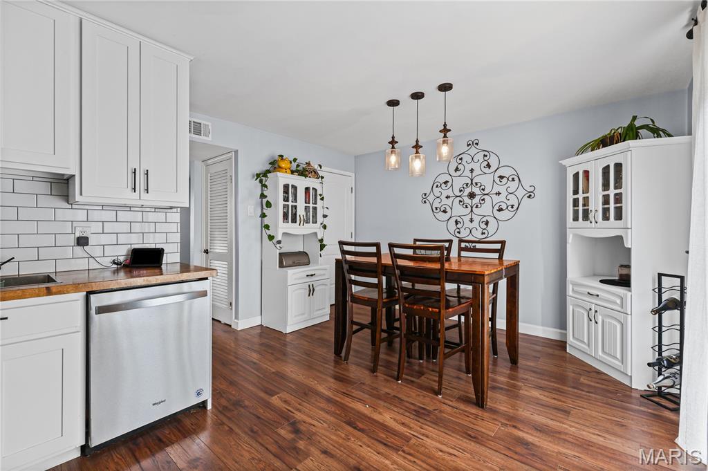 Carroll Wood Condo - Residential