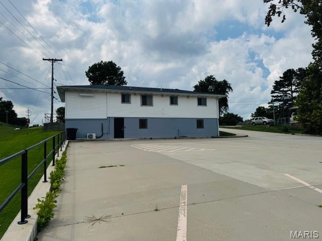 NA - Commercial Sale