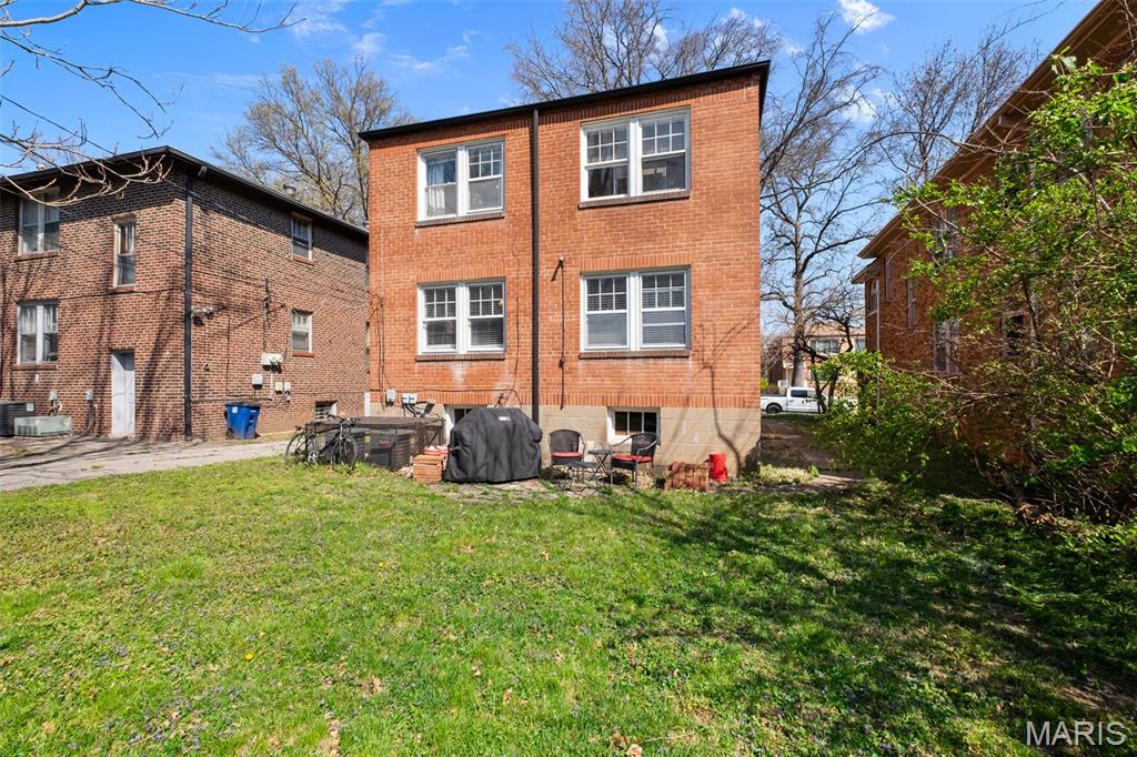 University Park - Residential Income