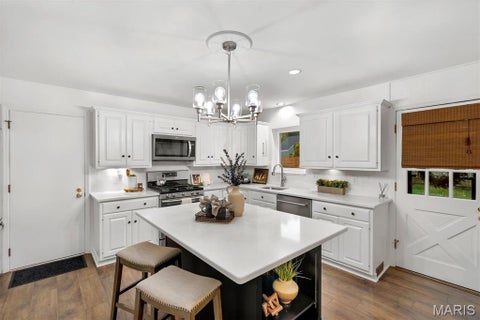 Tiny photo for 642 Windrush Drive, Kirkwood, MO 63122 (MLS # 26066812)