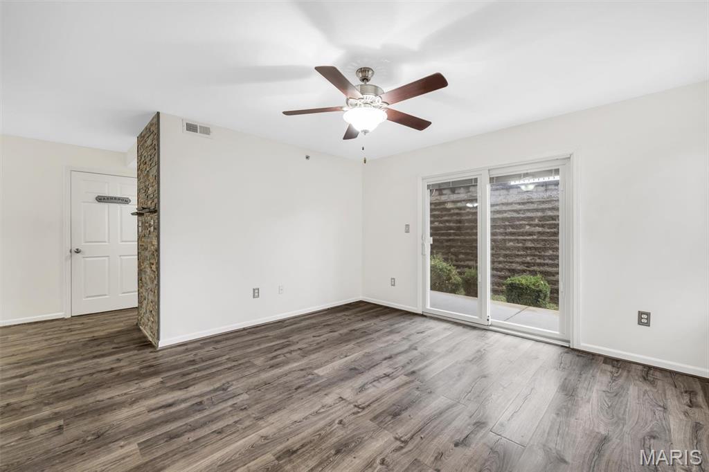 Peppermill Condo - Residential