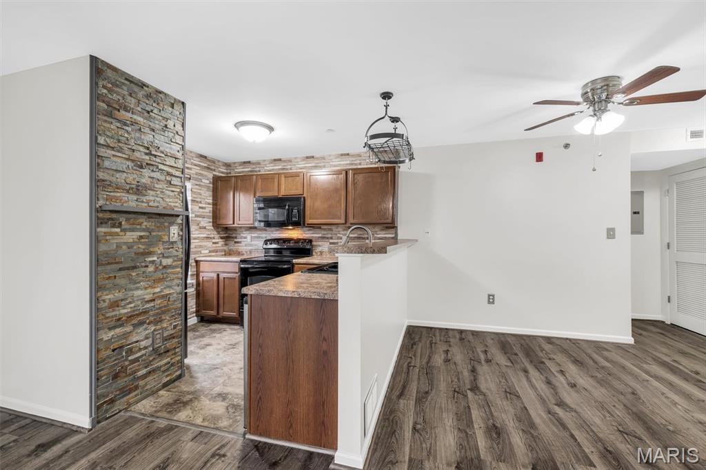 Peppermill Condo - Residential