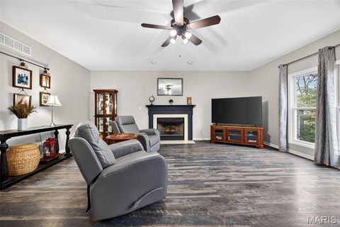 Tiny photo for 4108 Millers Ridge, St Charles, MO 63304 (MLS # 26011574)