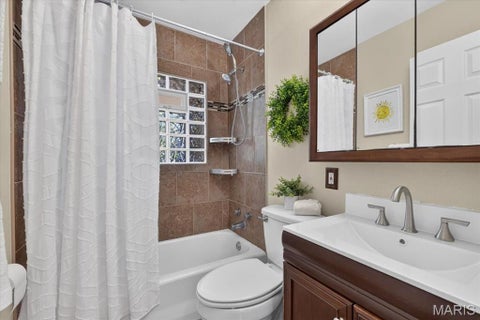 Tiny photo for 440 Rosedale Terrace, Ballwin, MO 63021 (MLS # 26022052)
