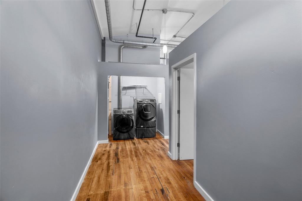 1520 Washington AVE 406