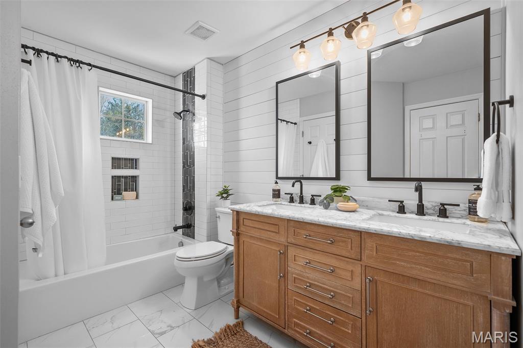 Forest Ridge Trails One - Residential