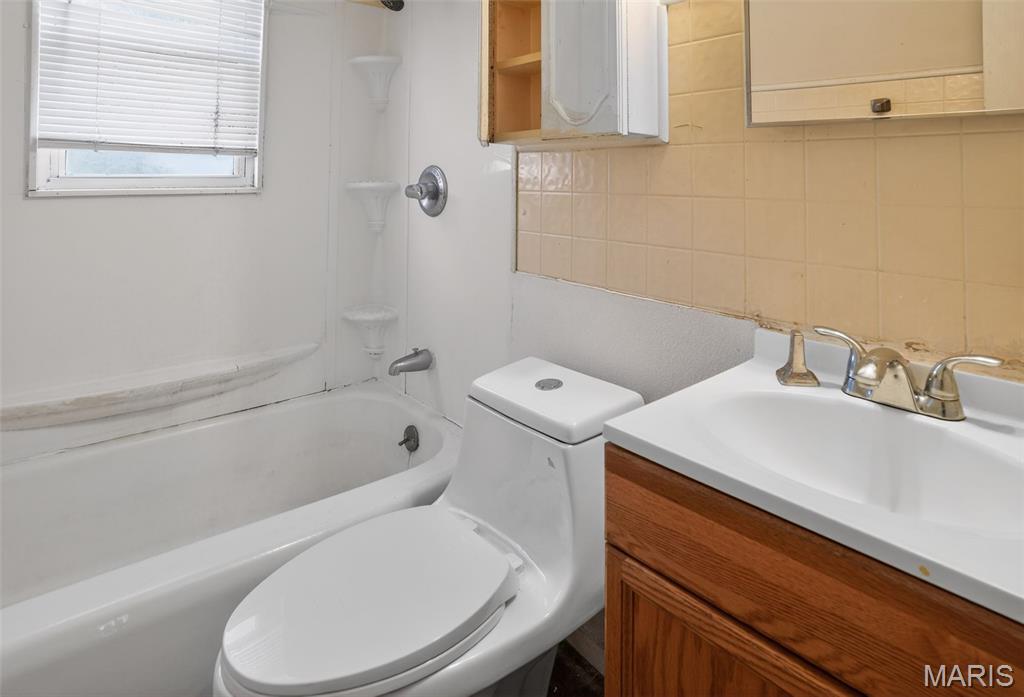 San Fernando Hills 3 - Residential