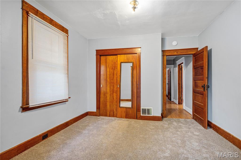 Lindenwood Add - Residential Lease