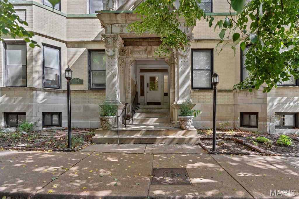 Maryland Square - Residential Lease