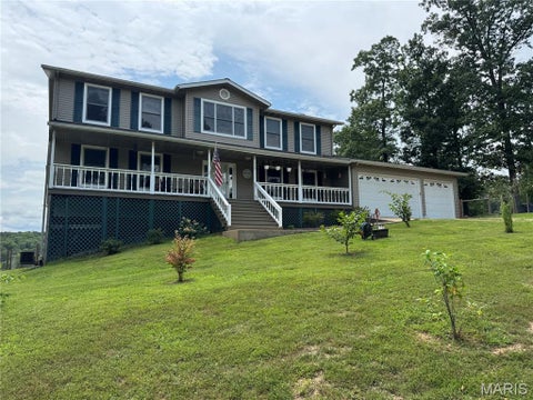 Photo of 538 Spring Lake Lane, Bourbon, MO 65441 (MLS # 26047082)