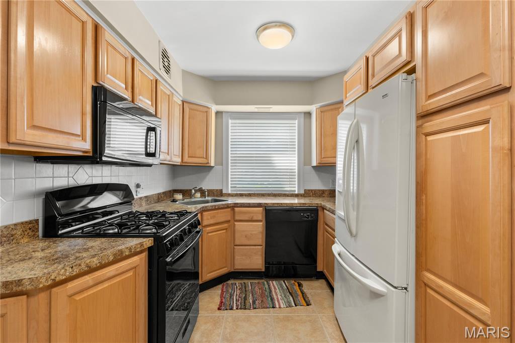 Delcrest Condo - Residential