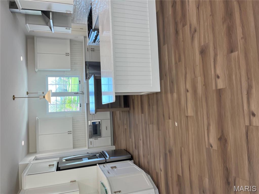 477 Parkview Lane