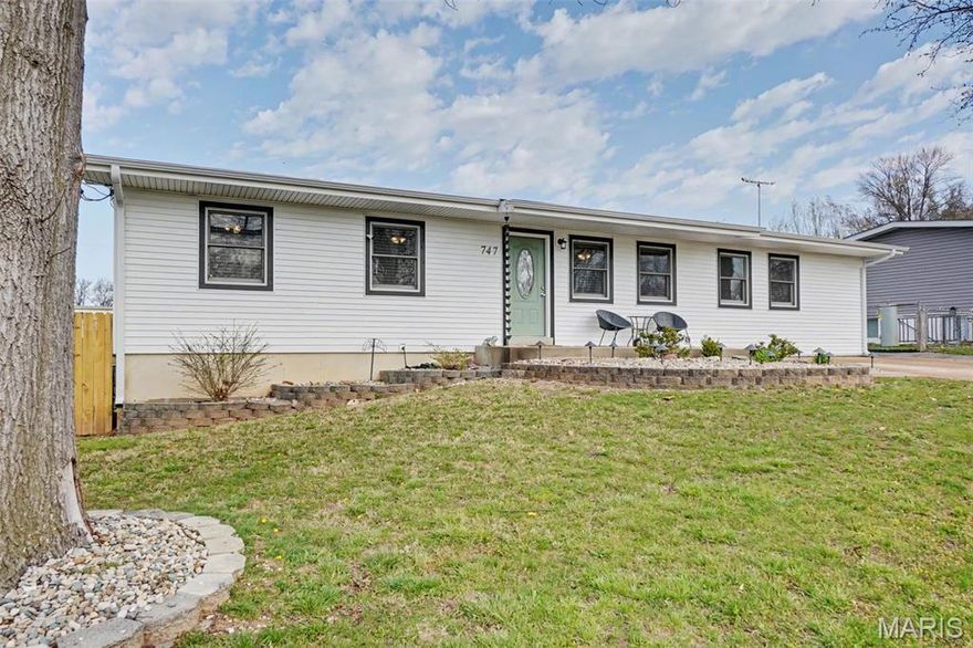 Showing starts Friday, April 3 at 6 p.m.
Welcome to this beautiful three-bedroom ranch-style home, offering modern finishes and a warm, neutral color throughout! The kitchen is a true highlight, featuring 42" white cabinetry, granite countertops, a stylish complementary backsplash, and stainless steel appliances. An adjoining breakfast room provides easy access to the large deck—perfect for entertaining—and overlooks the spacious, fenced backyard, complete with an oversized two-car detached garage and hot tub!
This home features three bedrooms, two full bathrooms, one half bath, and a cozy living room with the convenience of main-floor laundry. The walk-out lower level offers endless potential and is ready for your personal finishing touches.
Move-in ready and surrounded by an amazing community—don’t miss your opportunity to call this home your own!