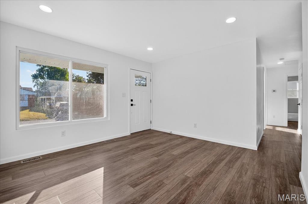 St Louis, Missouri 63136, United States, 3 Bedrooms Bedrooms, ,2 BathroomsBathrooms,Residential,Active,223456