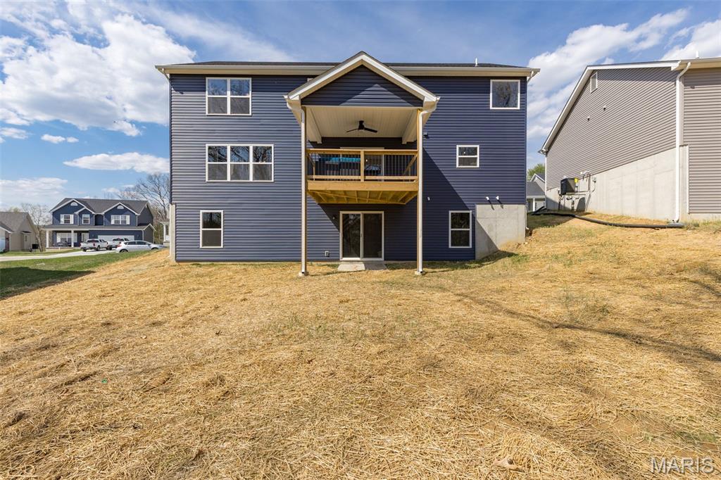 Twin Pines - Residential