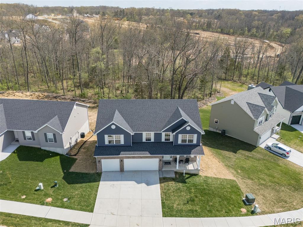 Twin Pines - Residential