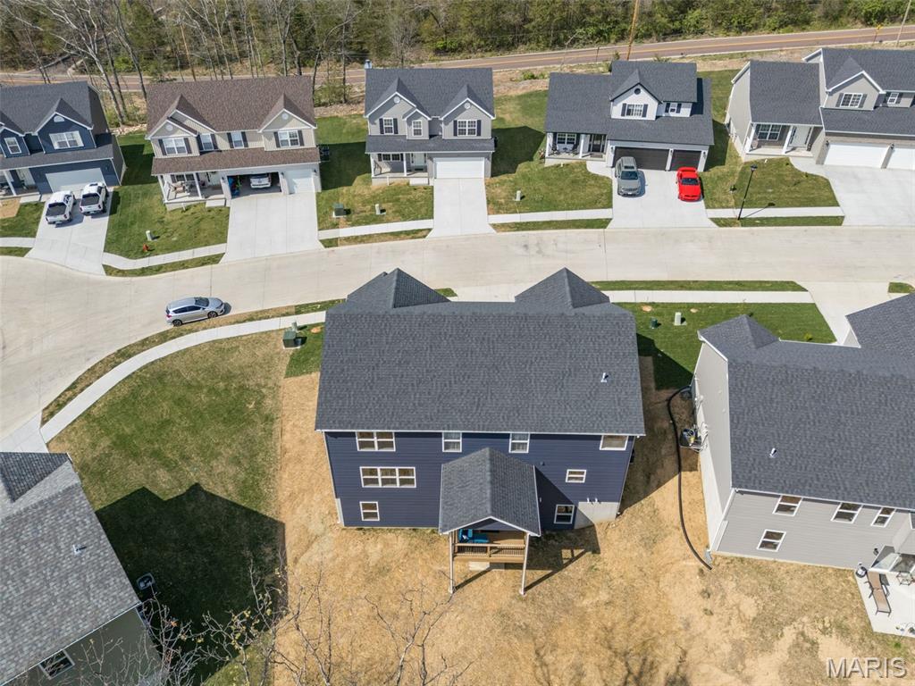 Twin Pines - Residential