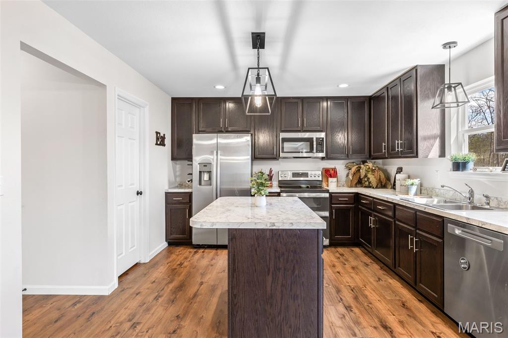 Twin Pines - Residential