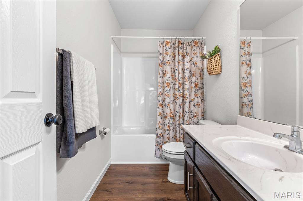 Twin Pines - Residential