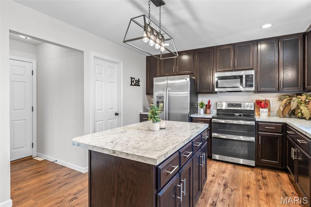 Twin Pines - Residential