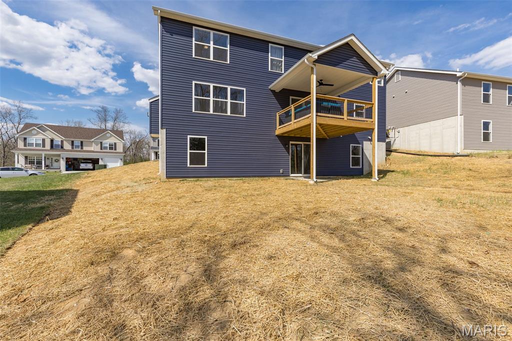 Twin Pines - Residential