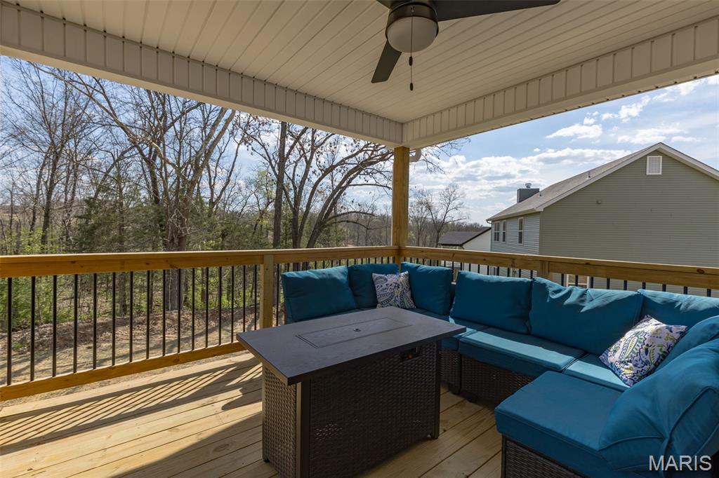 Twin Pines - Residential