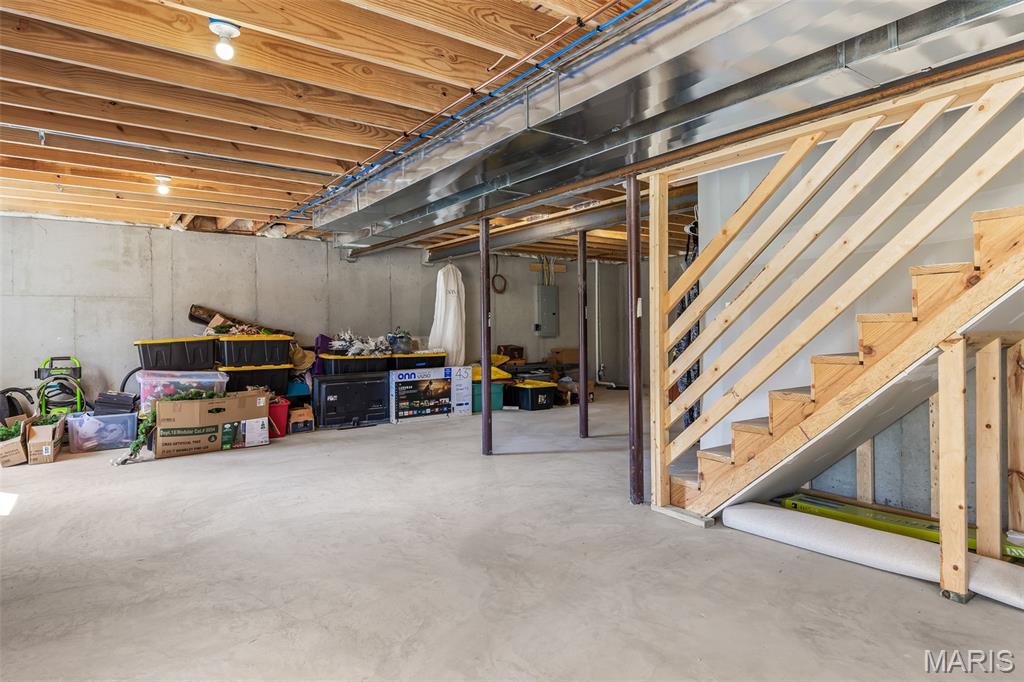 Twin Pines - Residential