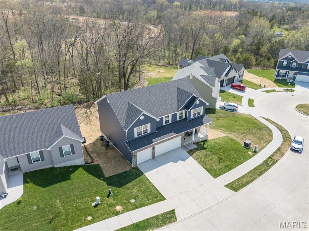 Twin Pines - Residential