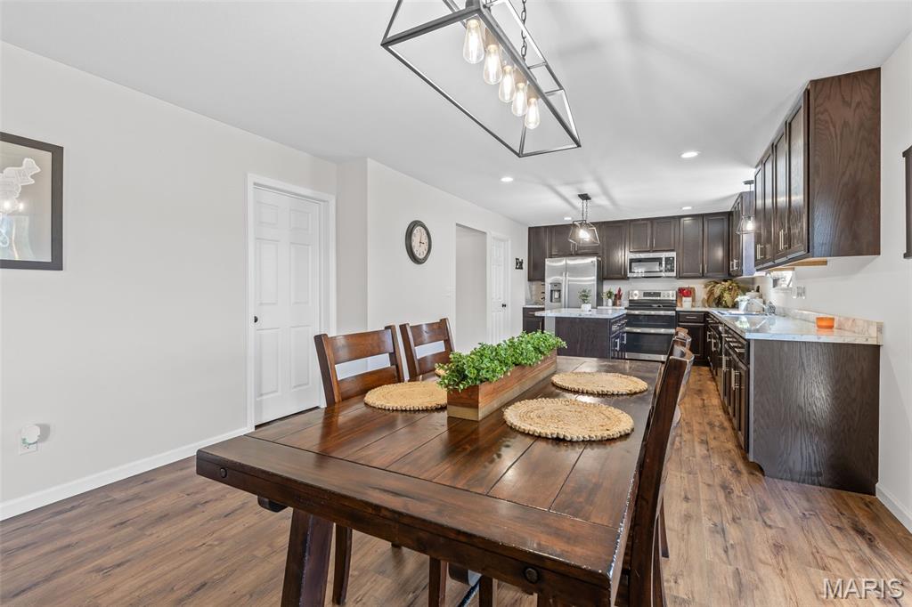 Twin Pines - Residential