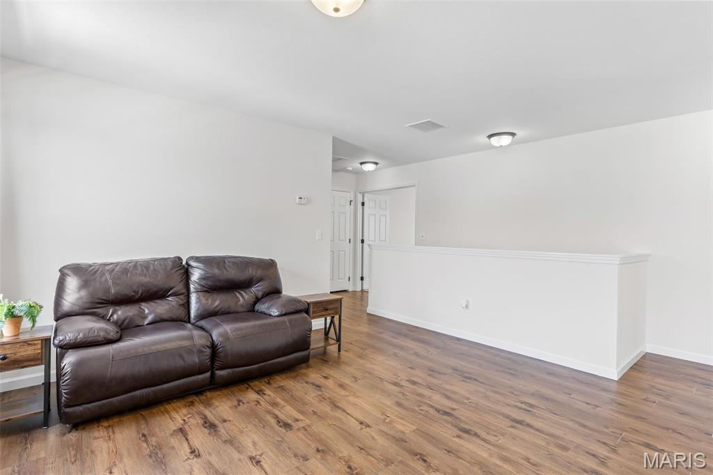 Twin Pines - Residential