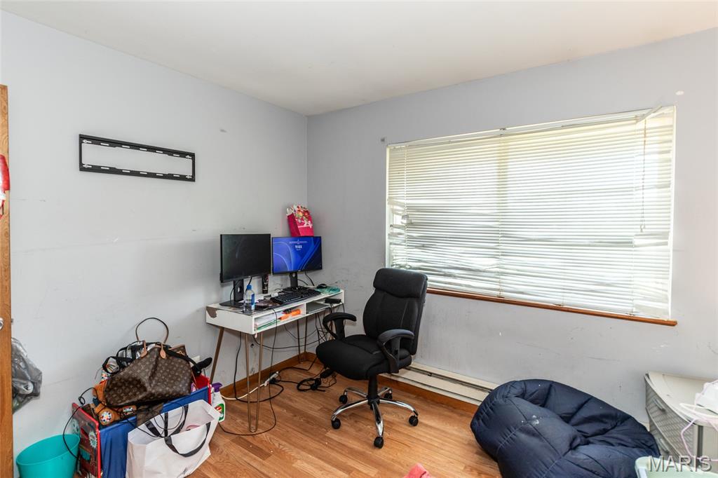 Hazelwood, Missouri 63042, United States, ,2 BathroomsBathrooms,Residential,Pending,167873