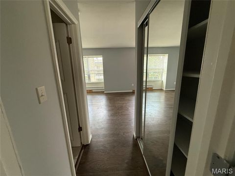 Tiny photo for 846 Dumont Place, St Louis, MO 63125 (MLS # 26031160)