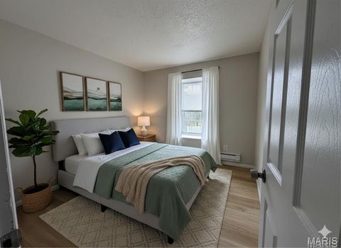 Tiny photo for 846 Dumont Place, St Louis, MO 63125 (MLS # 26031160)