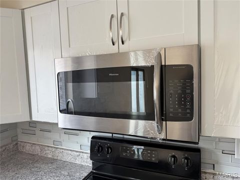 Tiny photo for 846 Dumont Place, St Louis, MO 63125 (MLS # 26031160)