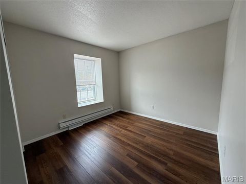 Tiny photo for 846 Dumont Place, St Louis, MO 63125 (MLS # 26031160)
