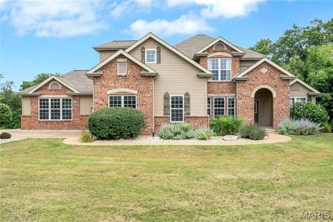 Photo of 1 Cedar Lake Court, Troy, MO 63379 (MLS # 26040705)