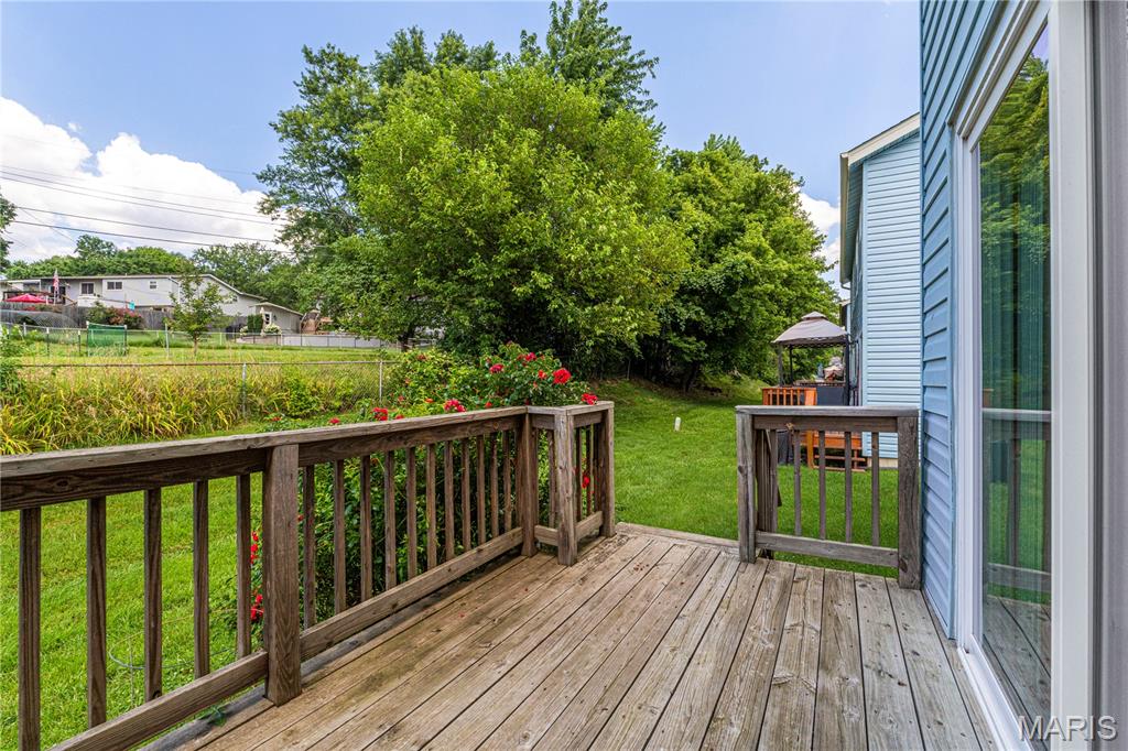 St Charles, Missouri 63303, United States, 2 Bedrooms Bedrooms, ,3 BathroomsBathrooms,Residential,Active,161571