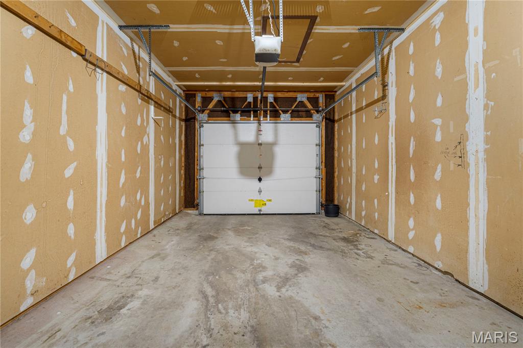 St Charles, Missouri 63303, United States, 2 Bedrooms Bedrooms, ,3 BathroomsBathrooms,Residential,Active,161571