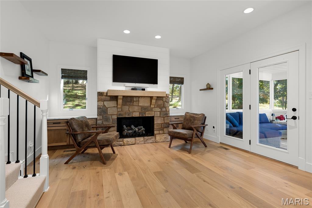 St James Place - Residential