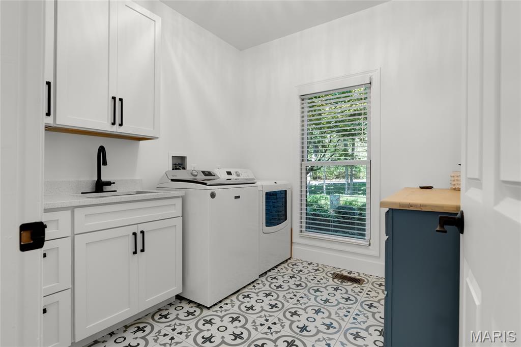 St James Place - Residential