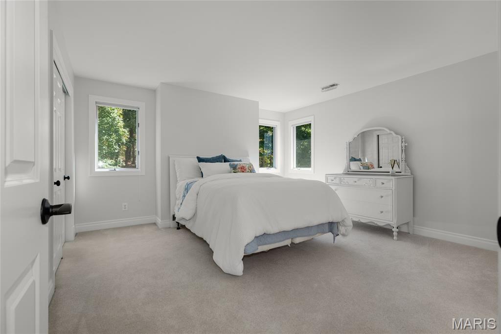 St James Place - Residential