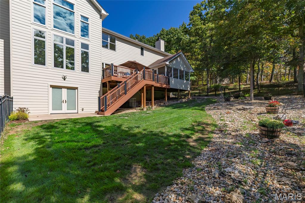 St James Place - Residential