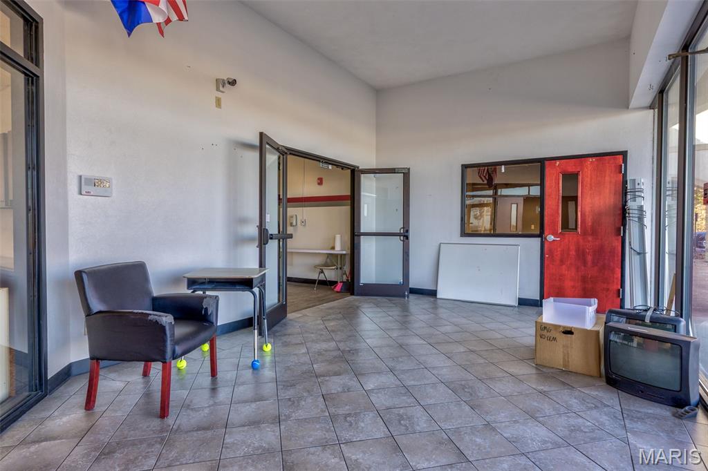 Lots B Showplace Sub - Commercial Sale